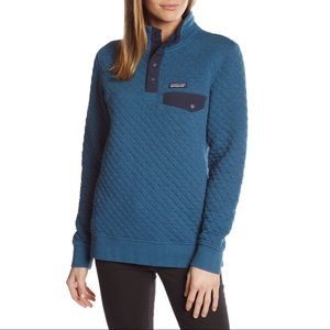 Patagonia quilted blue pullover